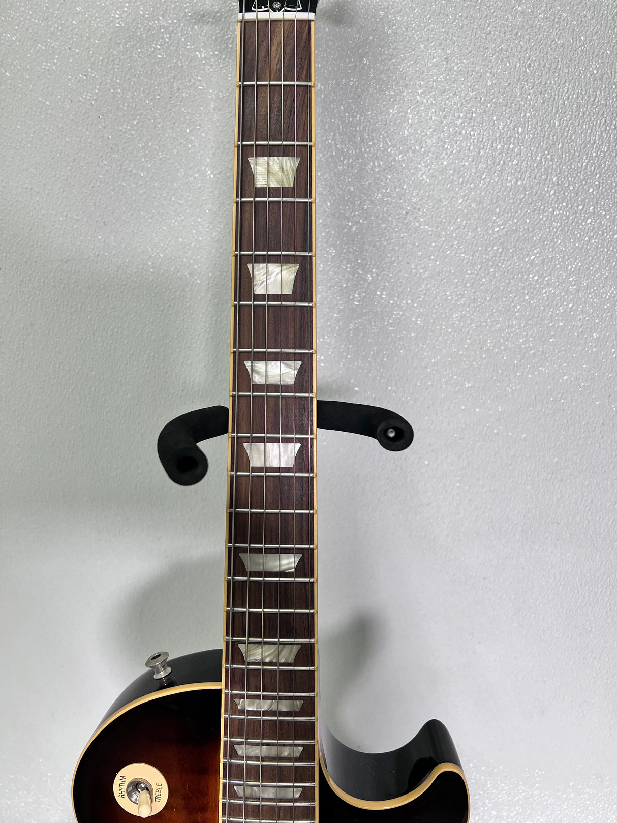 Used  Gibson Les Paul Std Honey Burst W/ Case