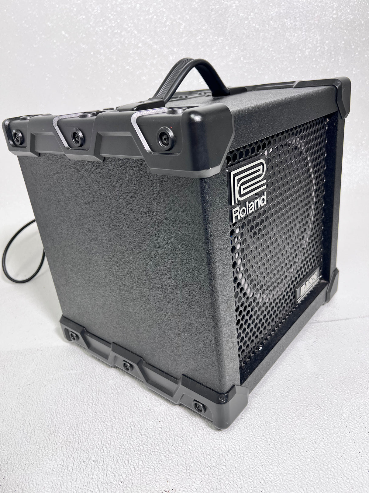 Used Roland Cube 20xL Bass Amp