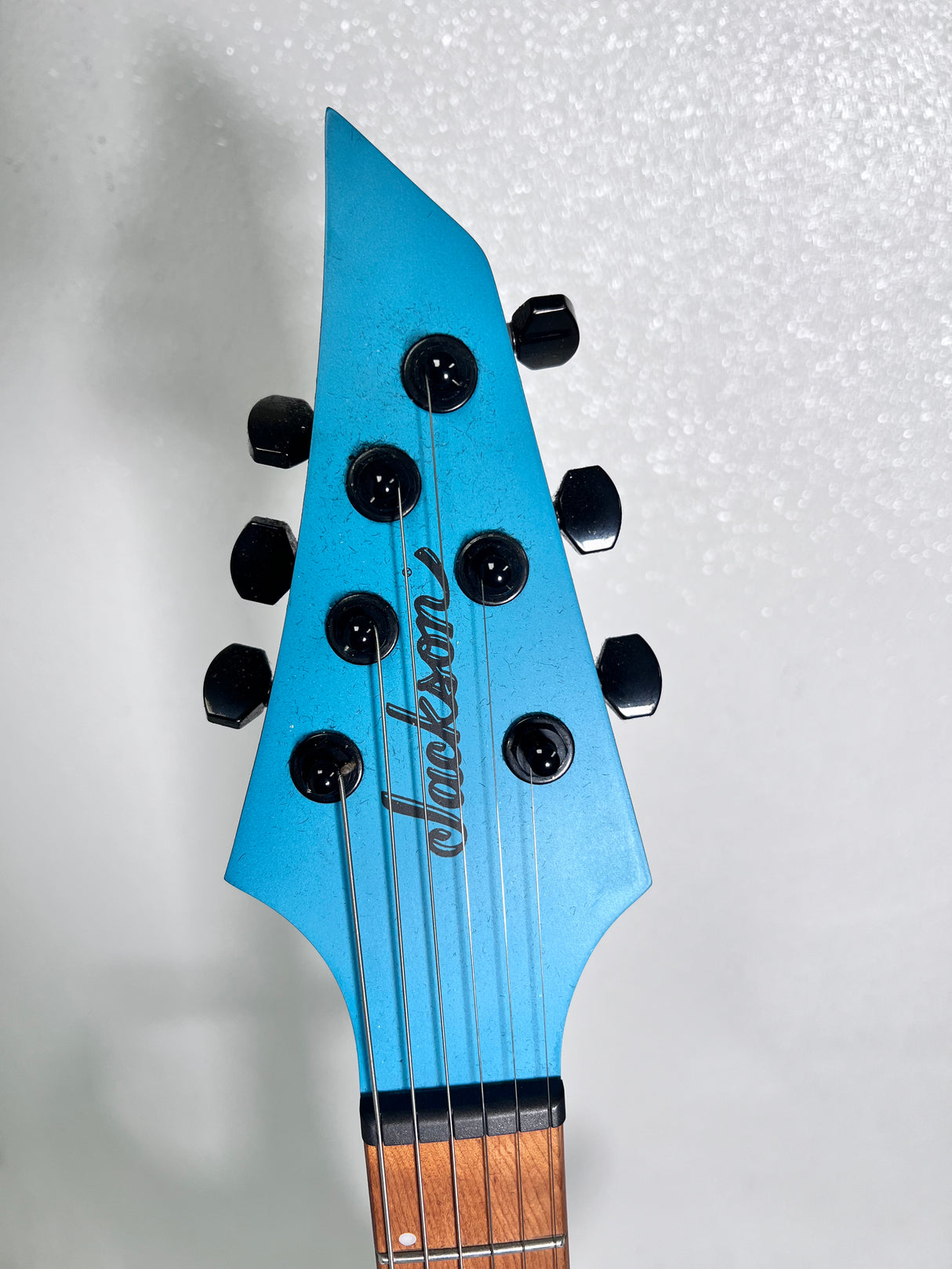 Used Jackson Pro Series Misha Minsoor HT6 Juggernaut Blue Sparkle w/ Bag