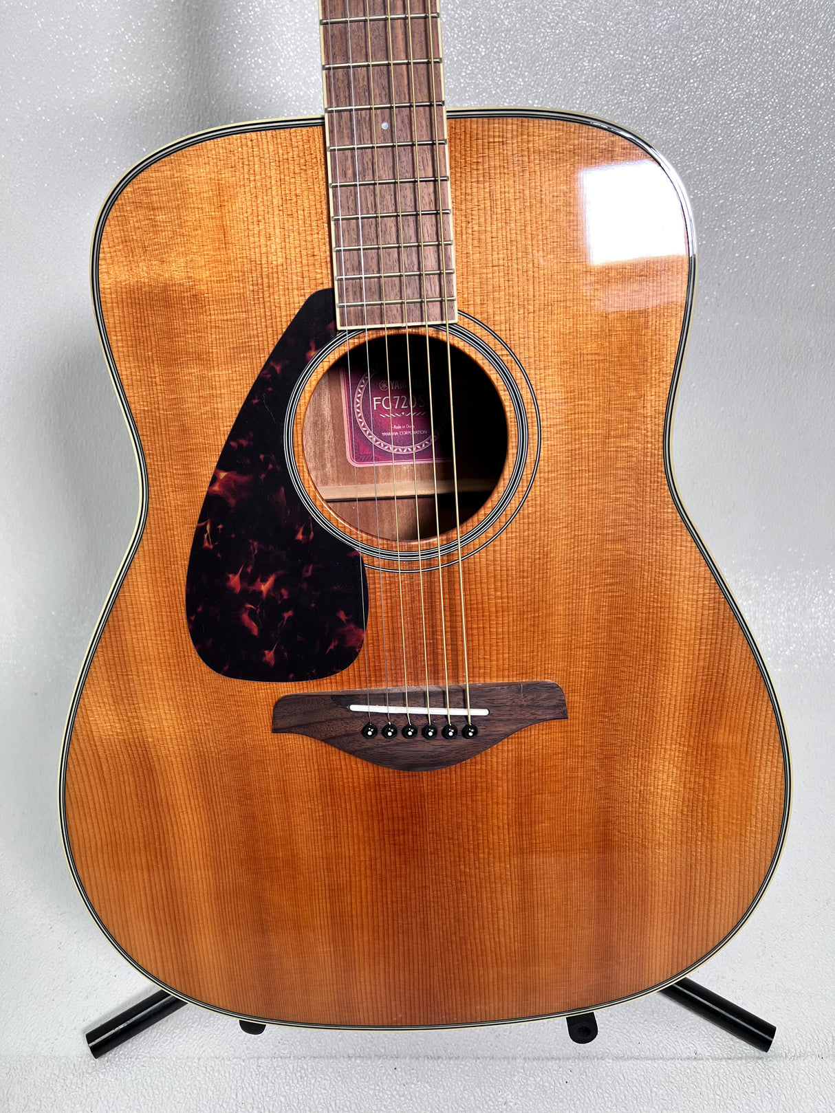 Used Yamaha FG720SL