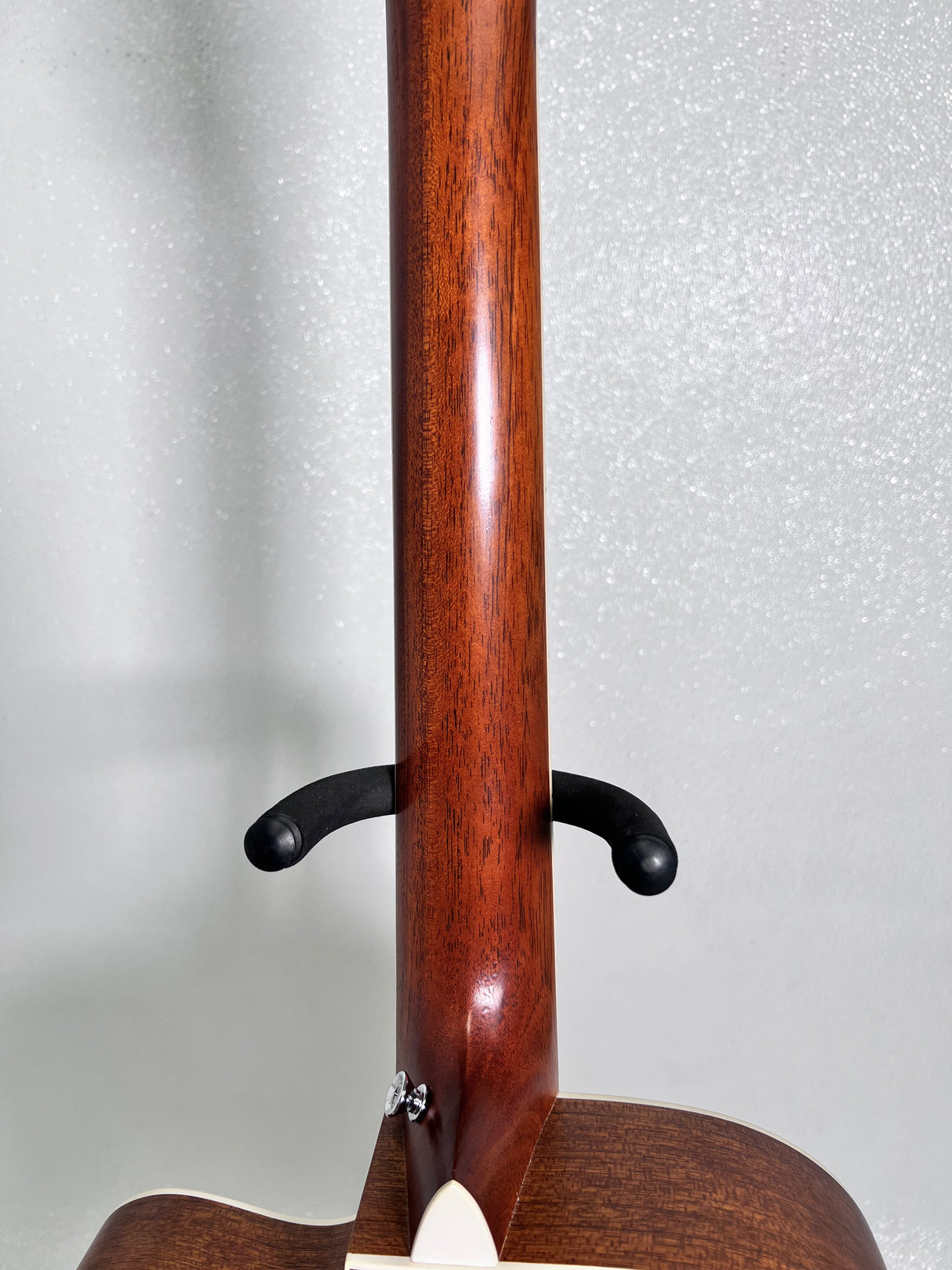 Used Martin OMC-160 GTE KOA 2009 w/hard case