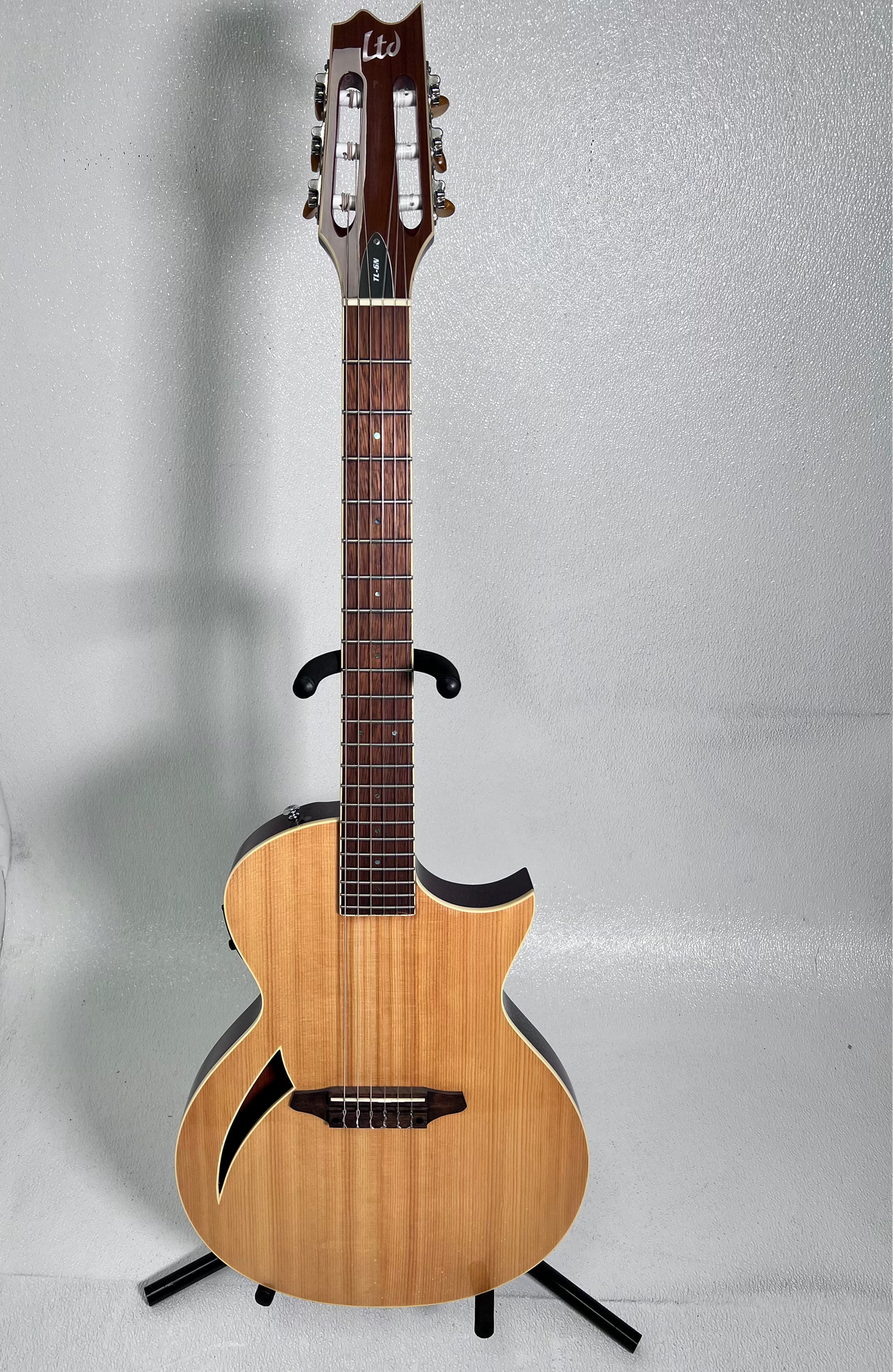 Used LTD TL-6 Natural