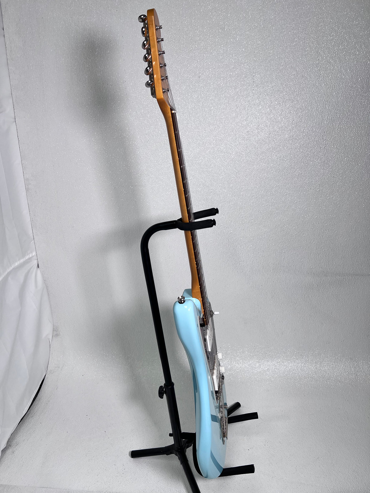 Used Squier CV Jazzmaster Daphne Blue