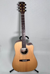 Used Kremona M-20 w/Case AC/EL