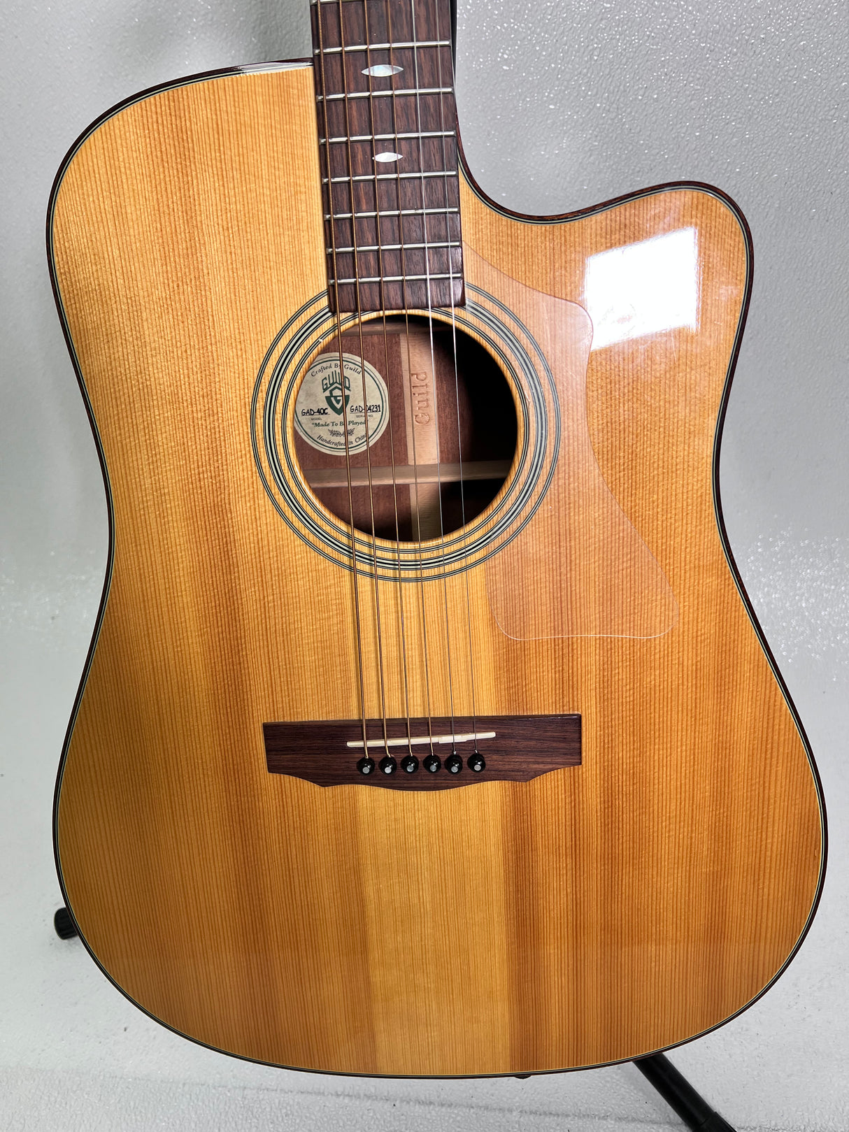 Used Guild GAD- 40 C Acoustic
