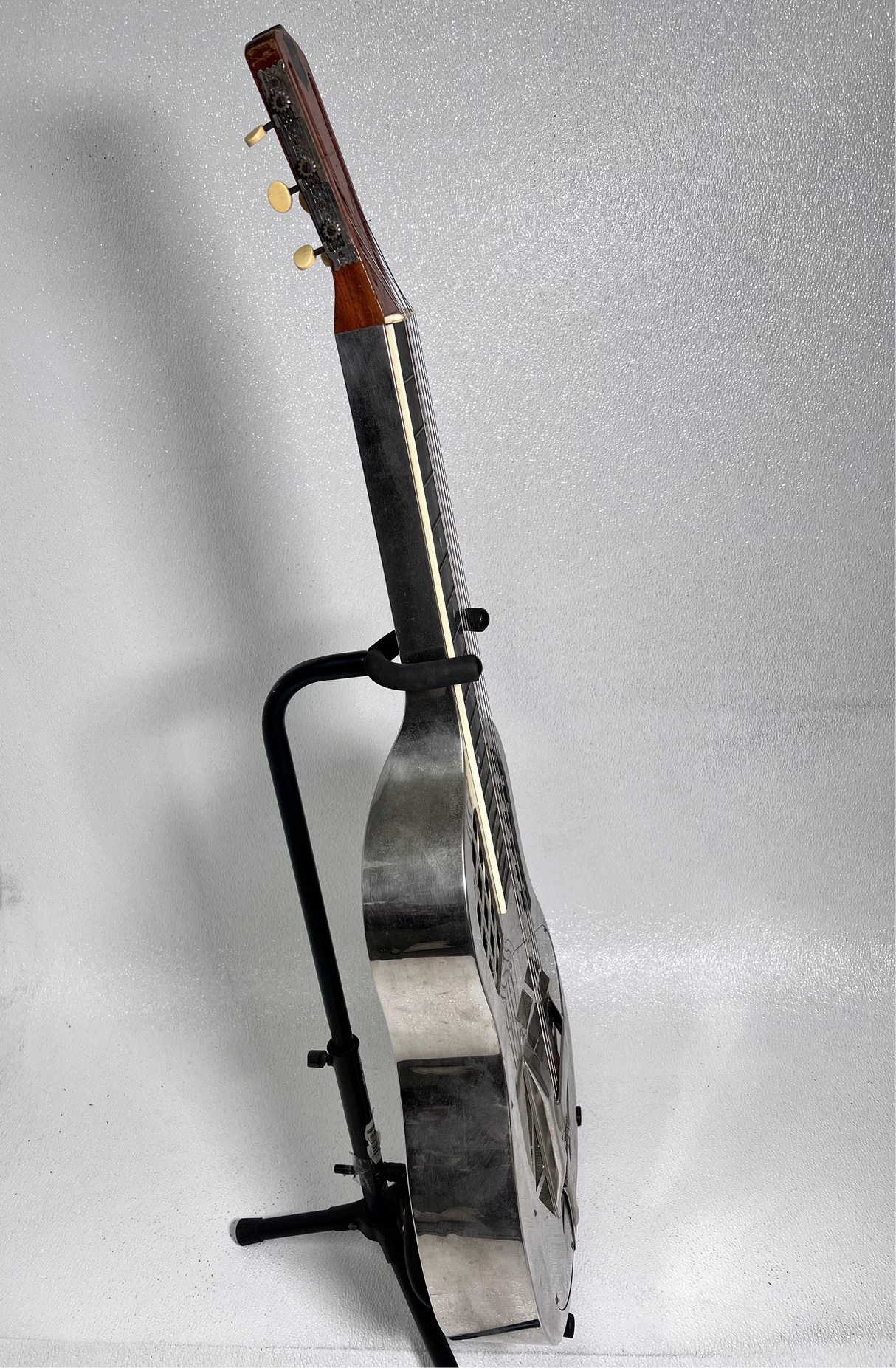 Used National Tri-Cone Resonator *Square Neck- 1930 W/Gig Bag