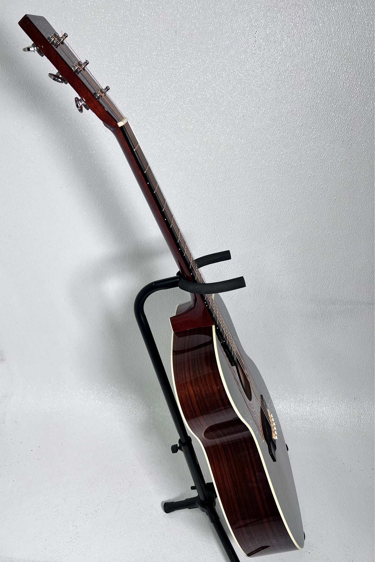 Used Martin 2010 Eric Clapton 000-EC28 Burst w hard case