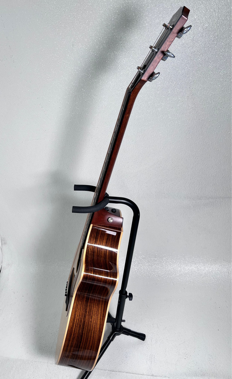 Used Taylor 814ce DLX W/Case