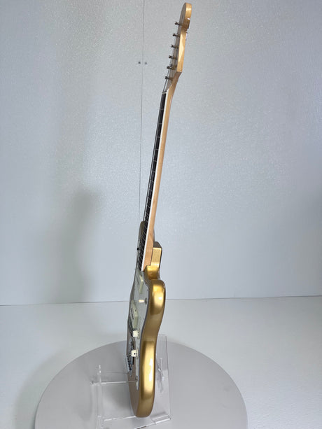 Used Fender American Vintage "thin skin" Jazz Master Aztec Gold W/Case