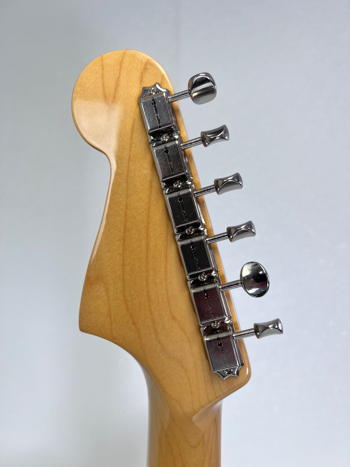 Used Fender American Vintage "thin skin" Jazz Master Aztec Gold W/Case