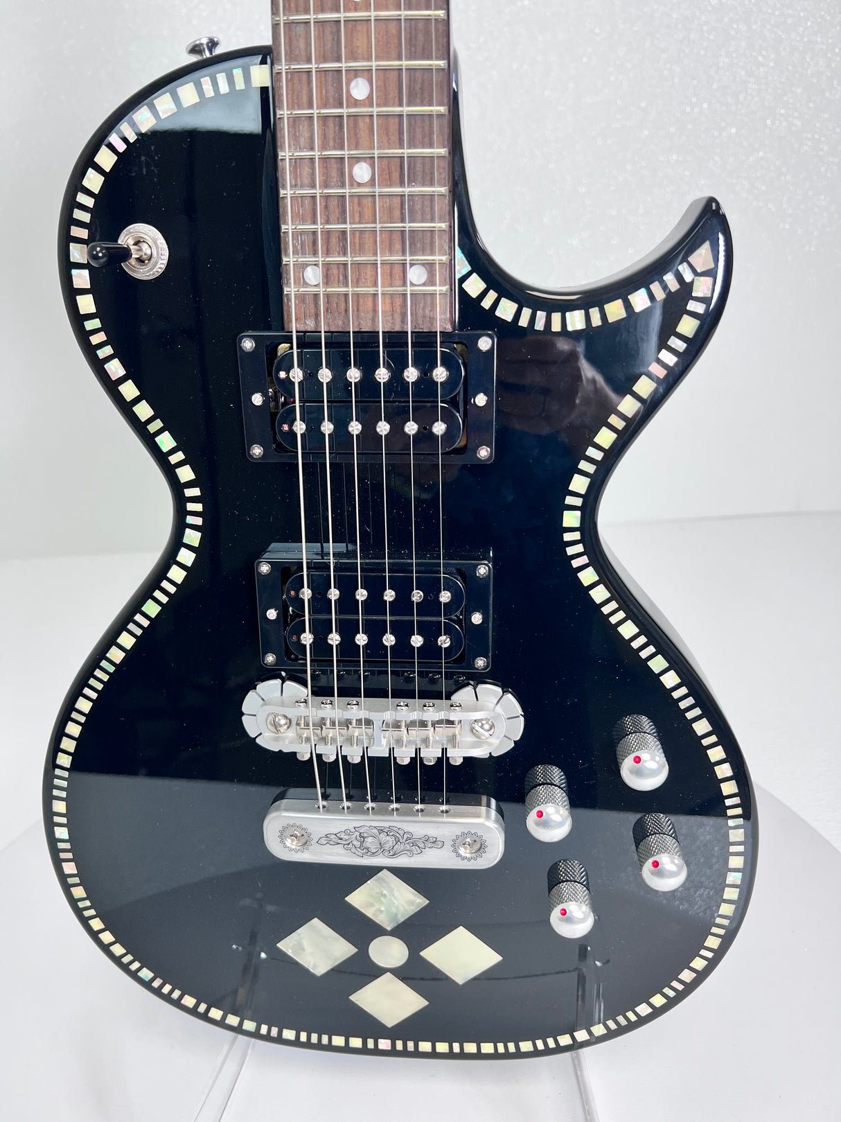 Used Zemaitis SUJ 101 Ltd Black w/ Original Case