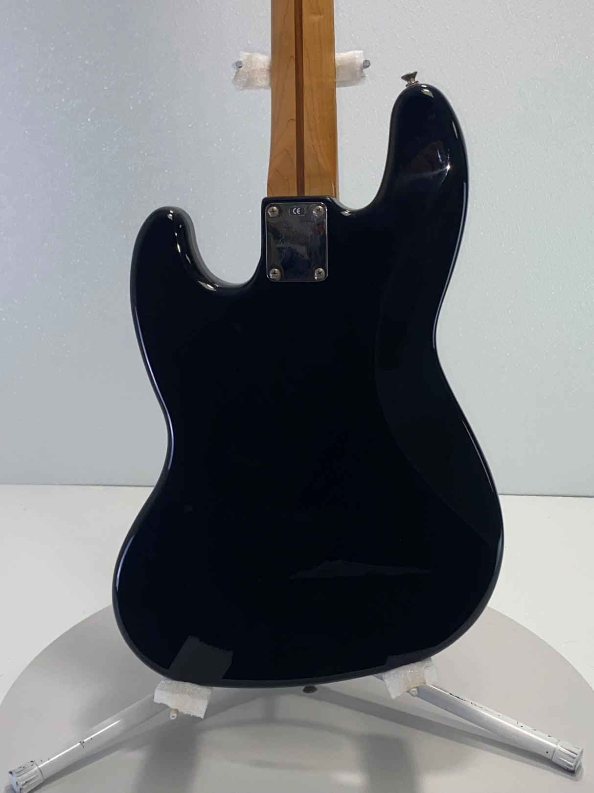 Used Fender Mexican Standard Jazz Bass 1999