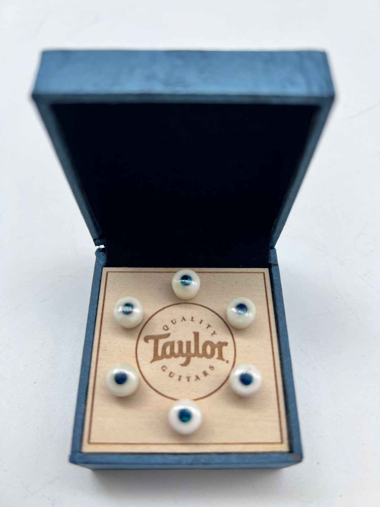 Taylor Bone White w/Green Opal Bridge Pin Set 7260-3