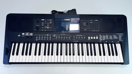 Used Yamaha PSR-E463 Keyboard Music Rest & Power Supply