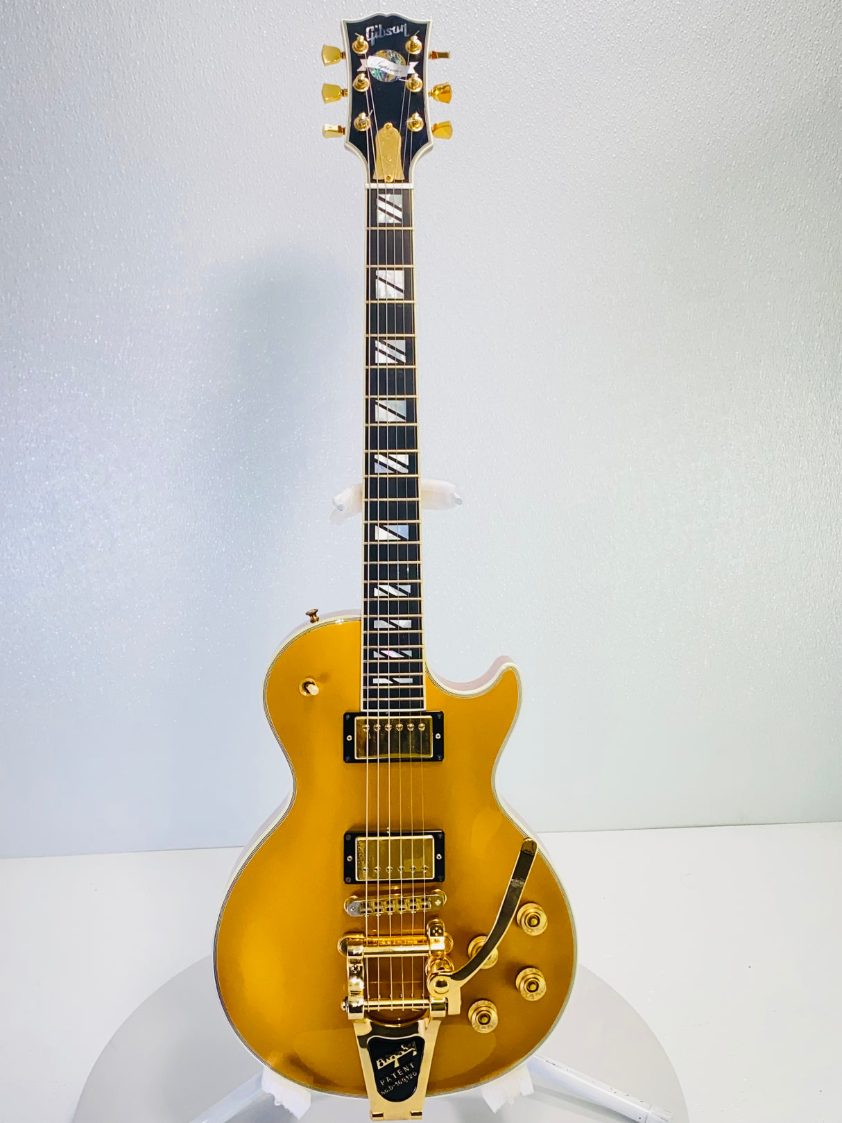 Used Gibson Les Paul Supreme Gold Top 2007- 50th Ann W/Bigsby W/Hard Case