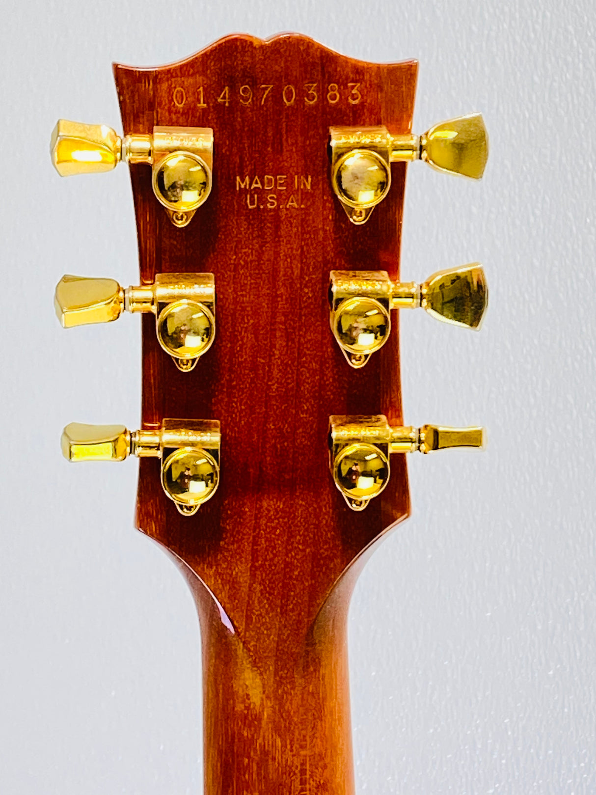 Used Gibson Les Paul Supreme Gold Top 2007- 50th Ann W/Bigsby W/Hard Case