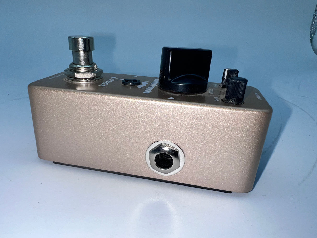 Used Donner Golden Tremolo Mini Pedal