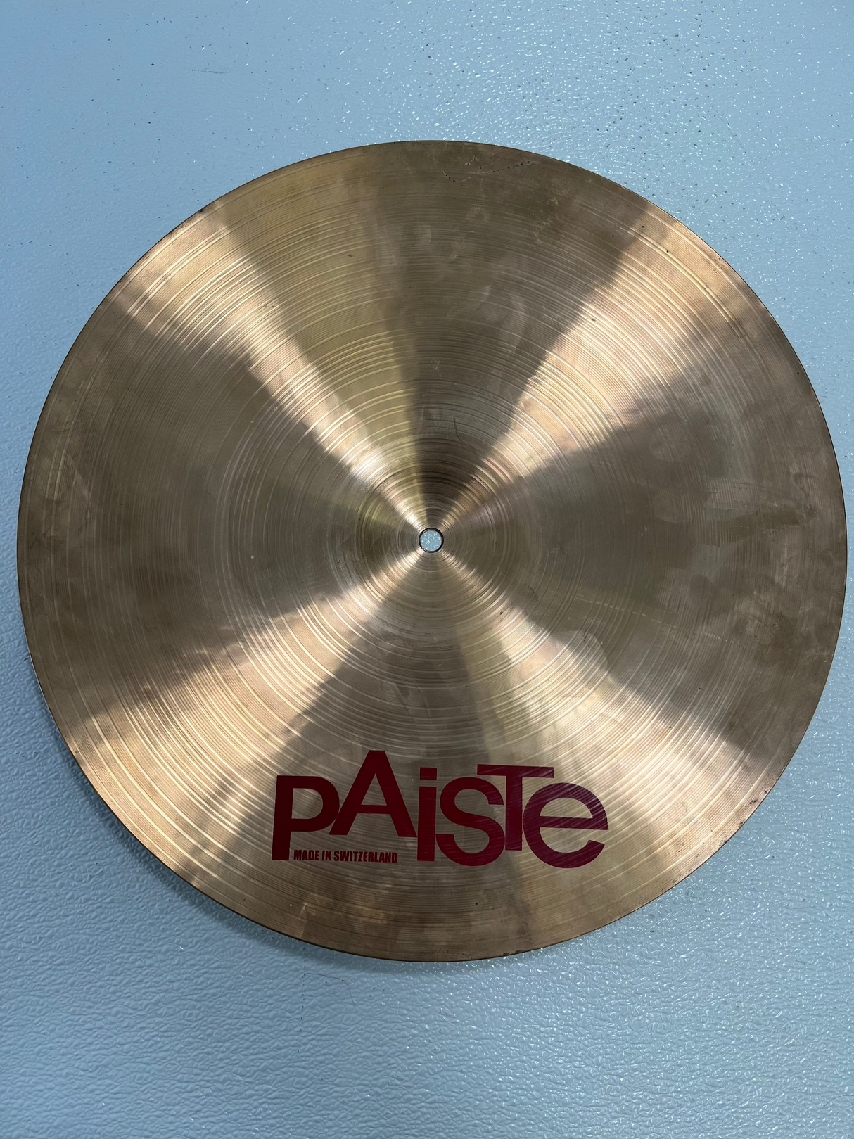 Used Paiste 2002  18" Crash