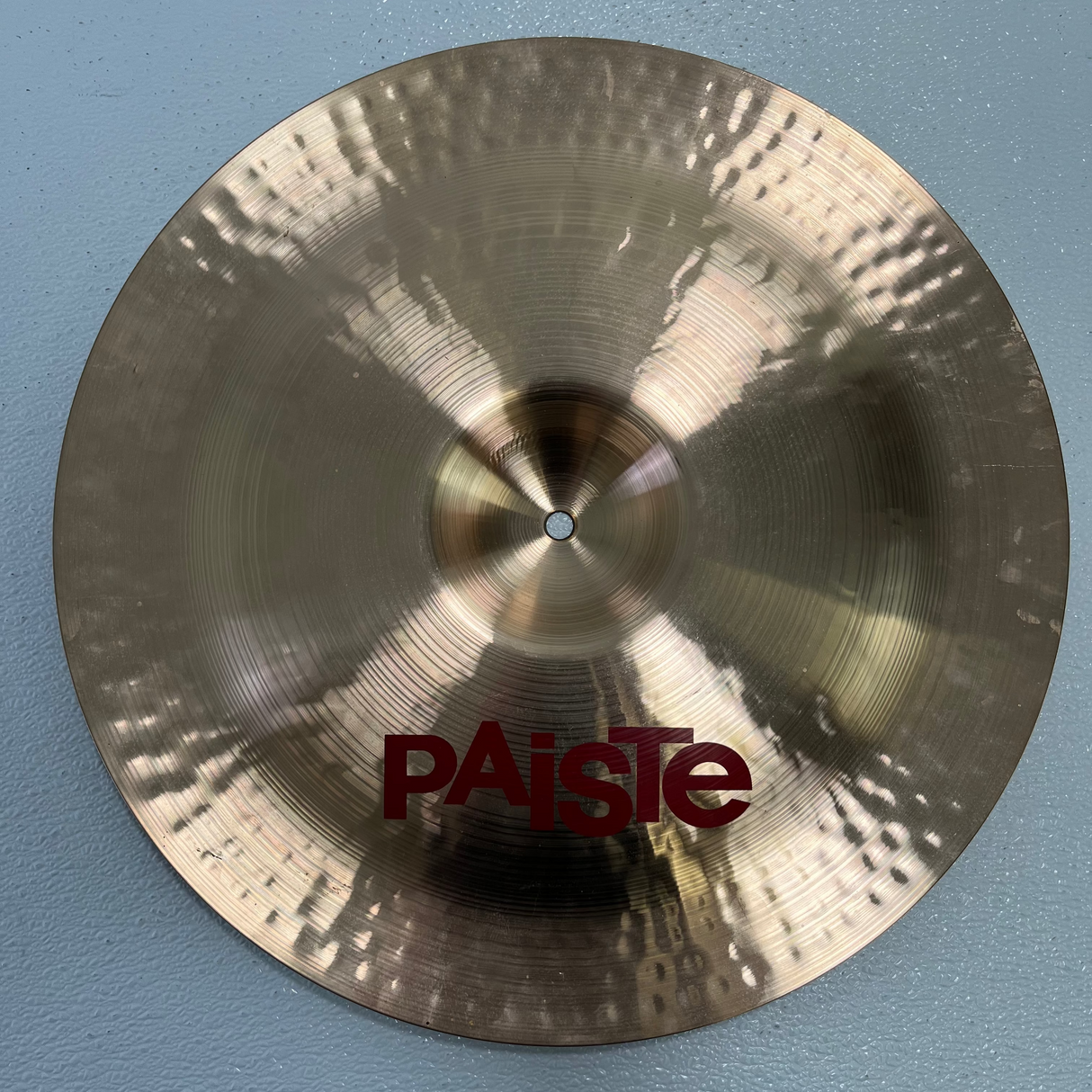 Used Paiste 2002 NOVO China 18"
