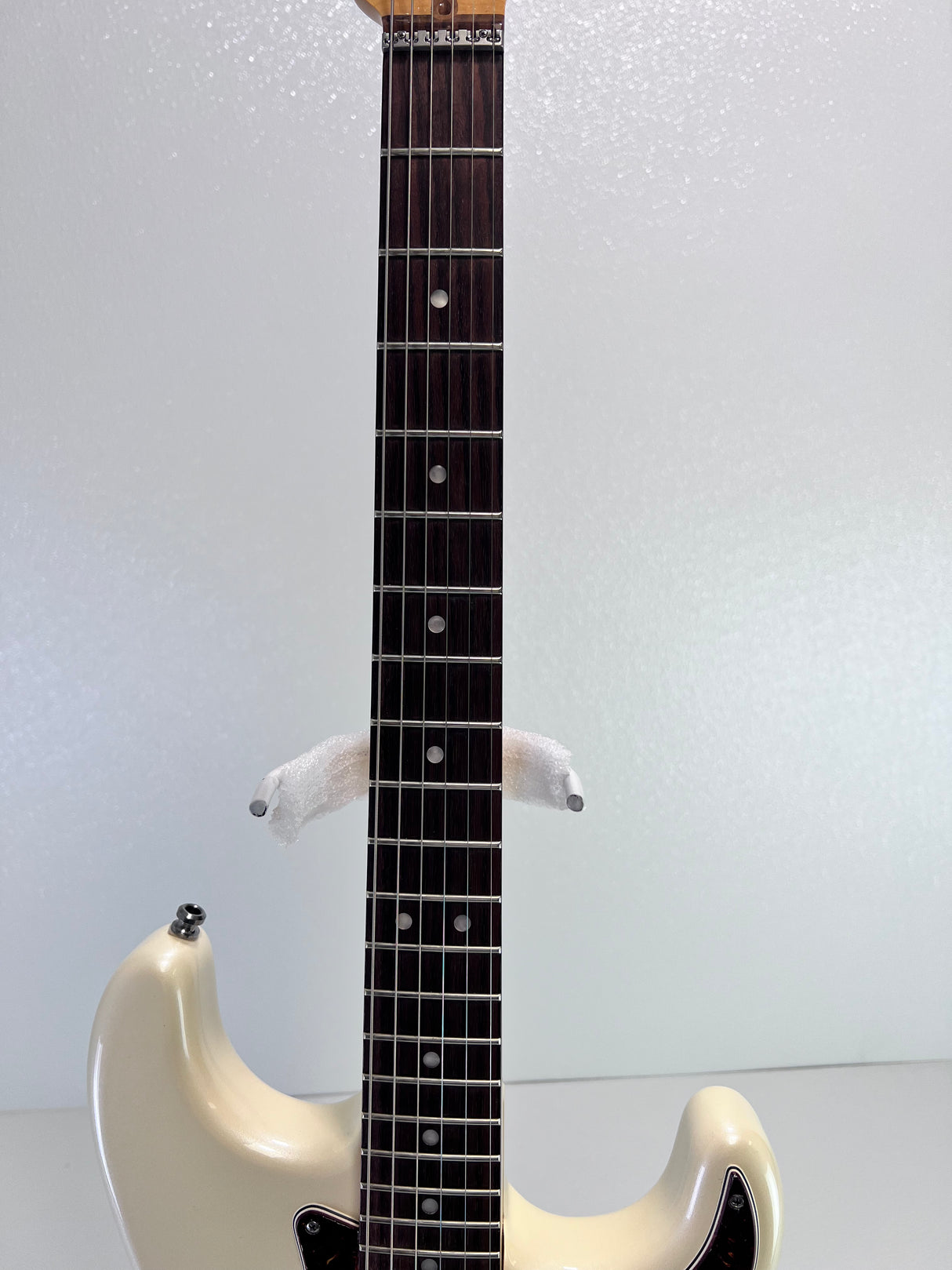 Used Fender American Stratocaster HSS Olympic White 2011