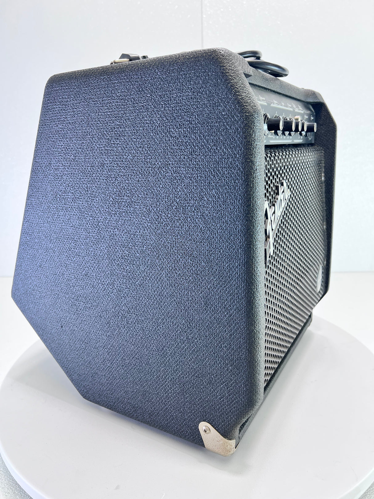 Used Fender Bassman 25 Bass Combo