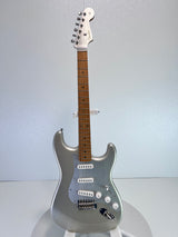 Used Fender H.E.R  MN Stratocaster Chrome Glow W/Case