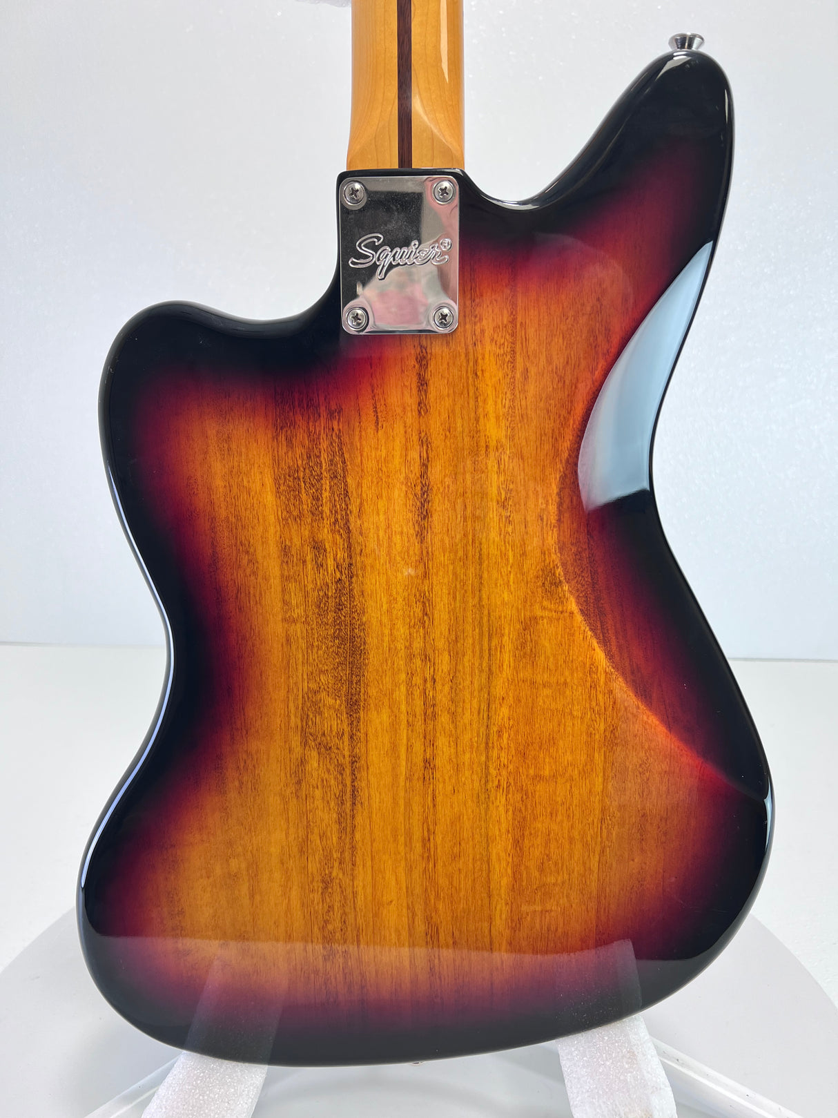 Used Squier Jaguar 3-Tone Sunburst