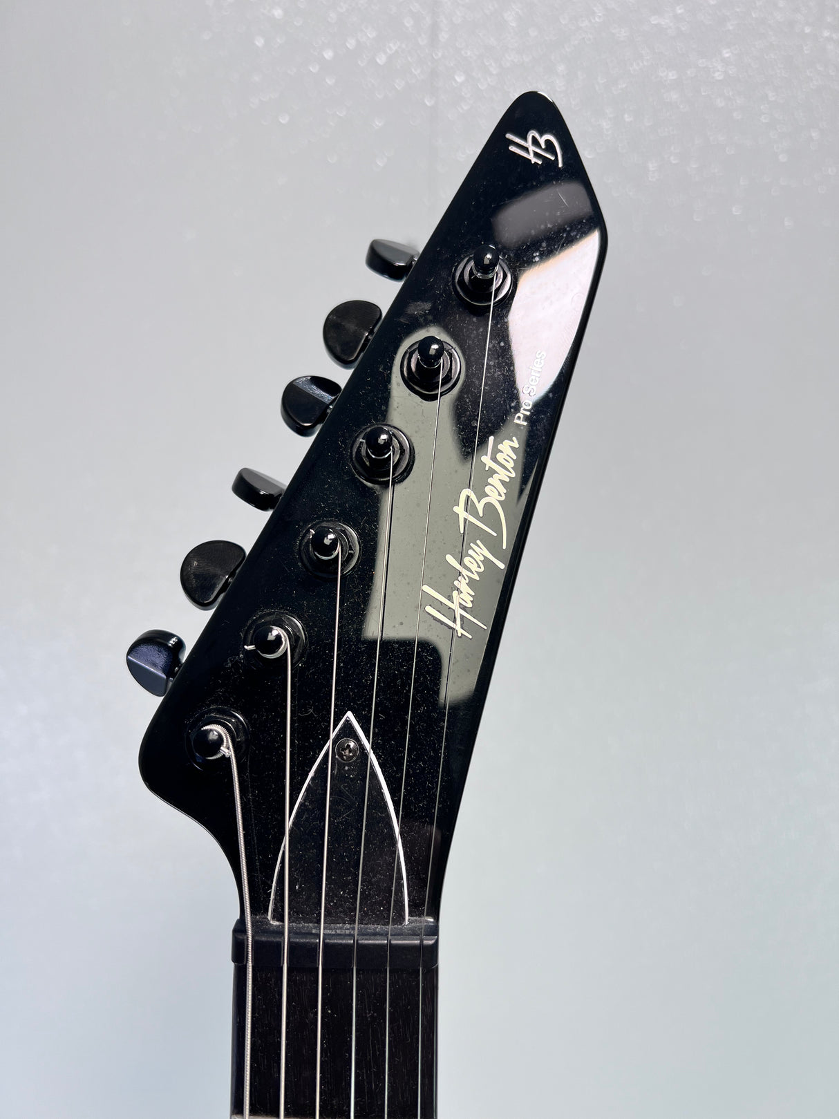 Used Harley Benton EX-84 Modern W/EMG pickups