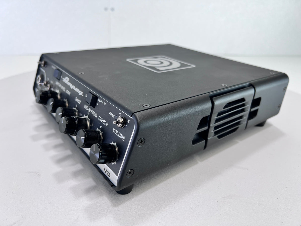 Used Ampeg Venture V3 300 Watt Bass Amp
