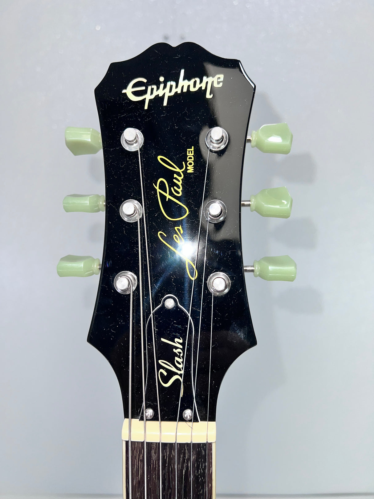 Used Epiphone Ltd Collectors Edition (996 of 2000) Slash Les Paul Metallic Gold 2008W Case