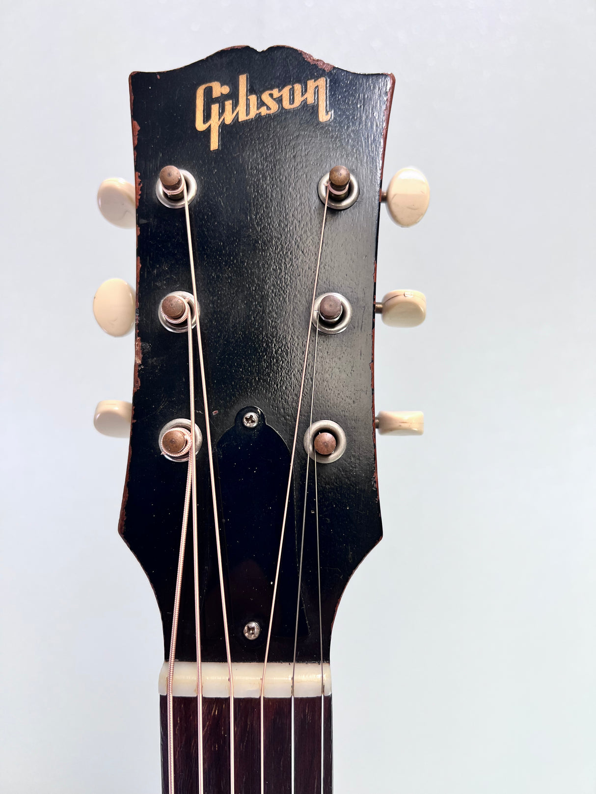 Used Gibson LG-O late 50's W/ Chipboard Case