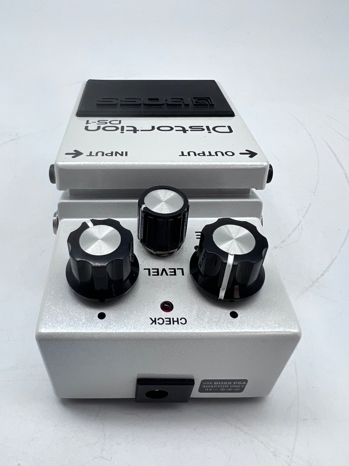 Used Boss DS-1 WH Distortion Ltd Ed White