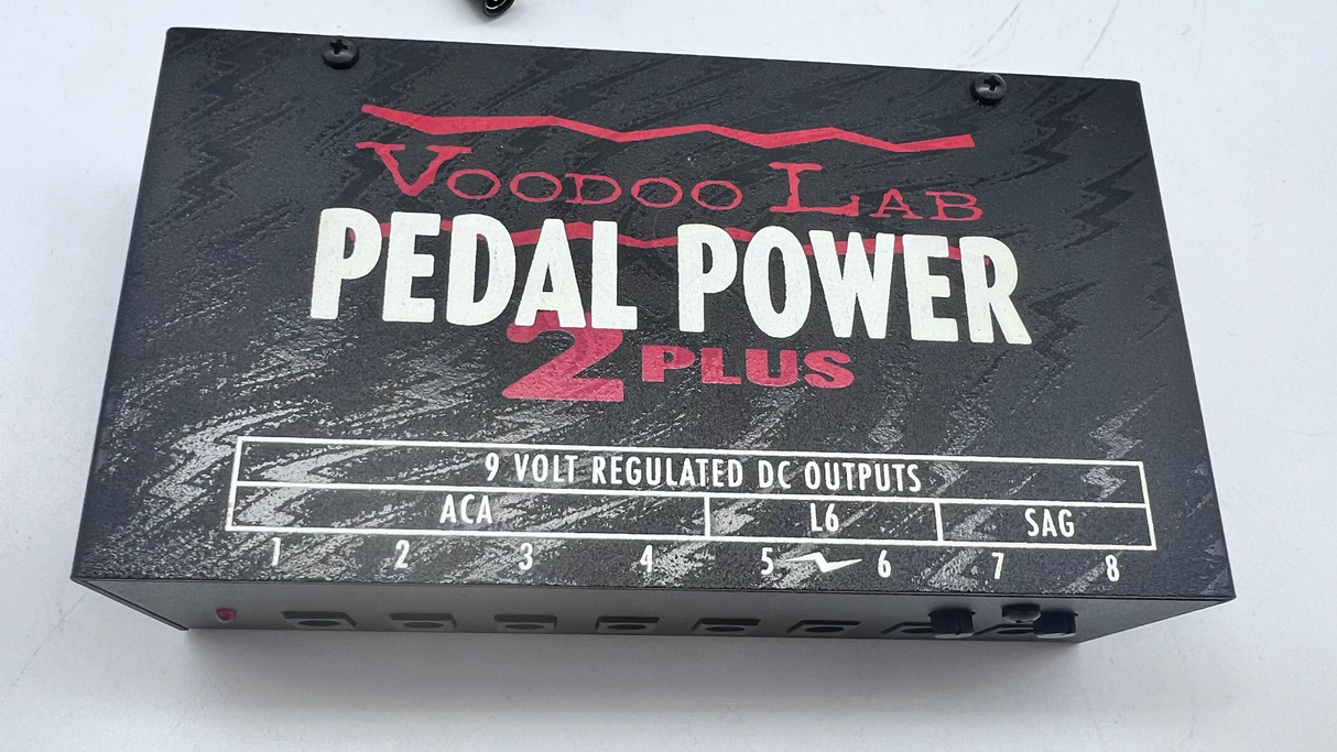 Used Voodoo Lab Pedal Power 2 - w/ Power Supply