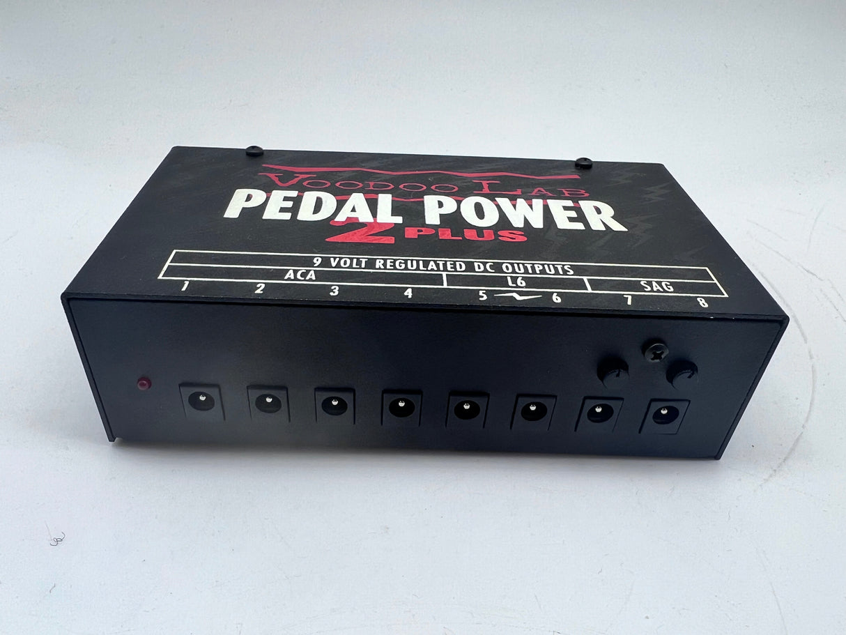 Used Voodoo Lab Pedal Power 2 - w/ Power Supply