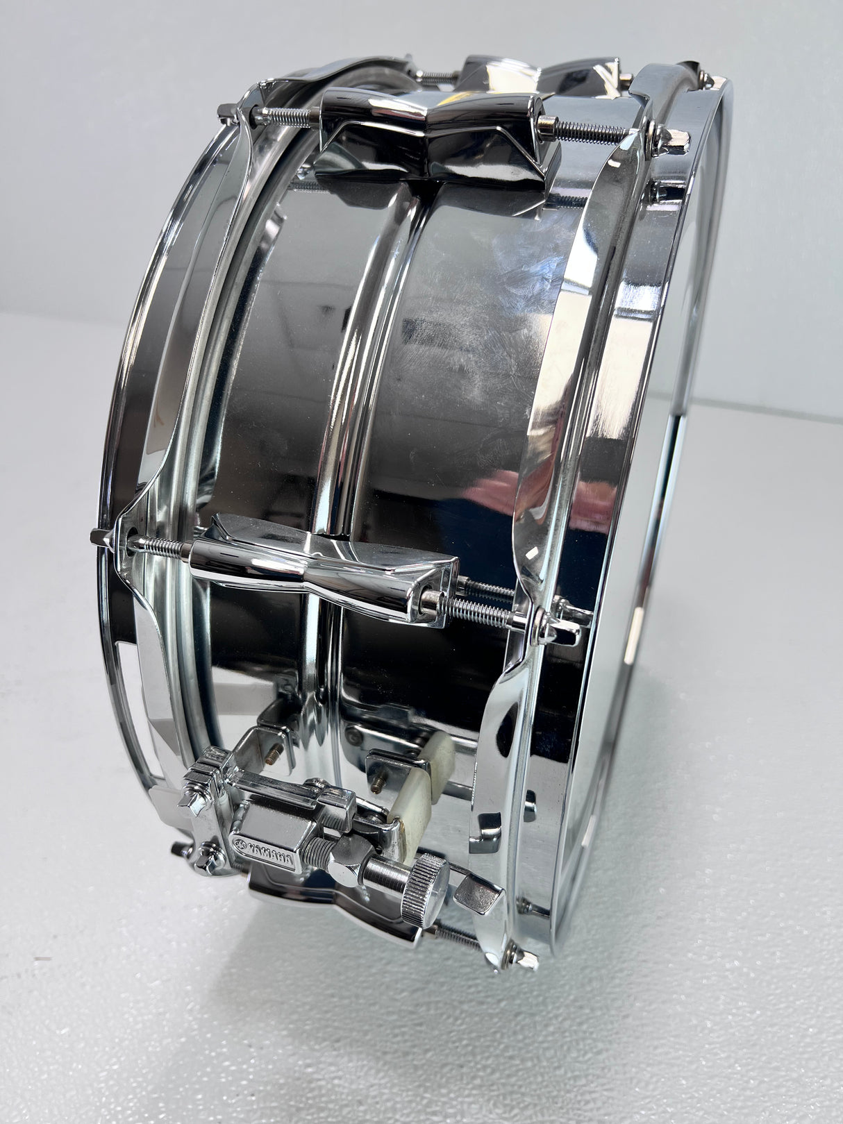 Used Yamaha Steel Shell Snare  (5.5" x 14")