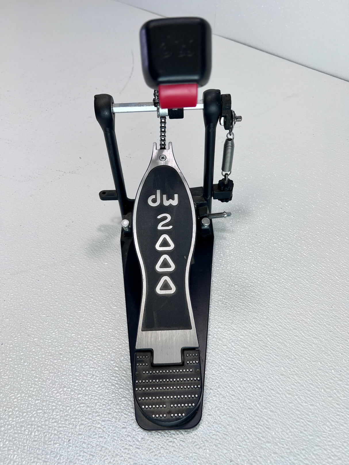 Used DW 2000 Single Kick Pedal