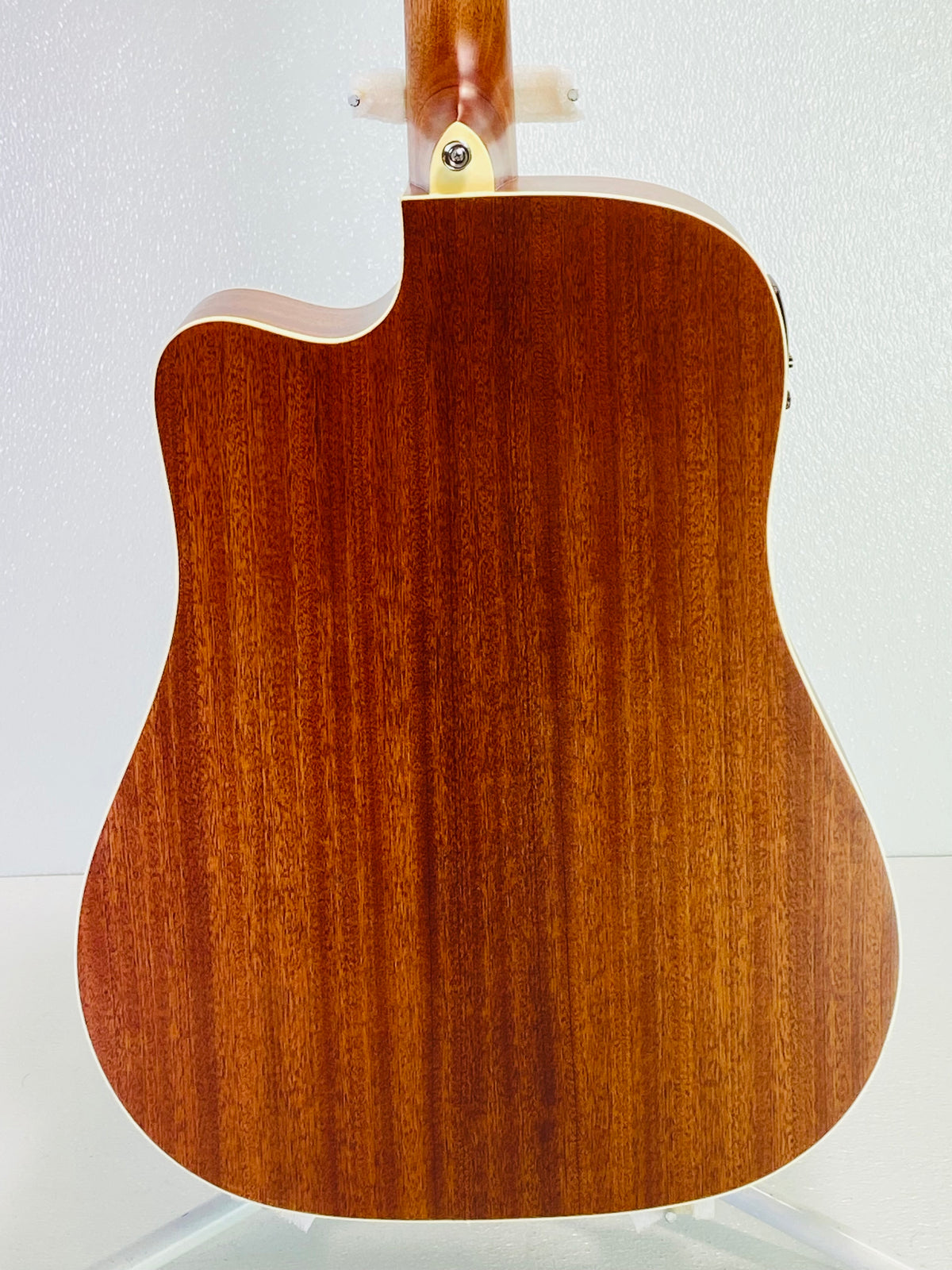Used Alvarez RD26OCESB Acoustic