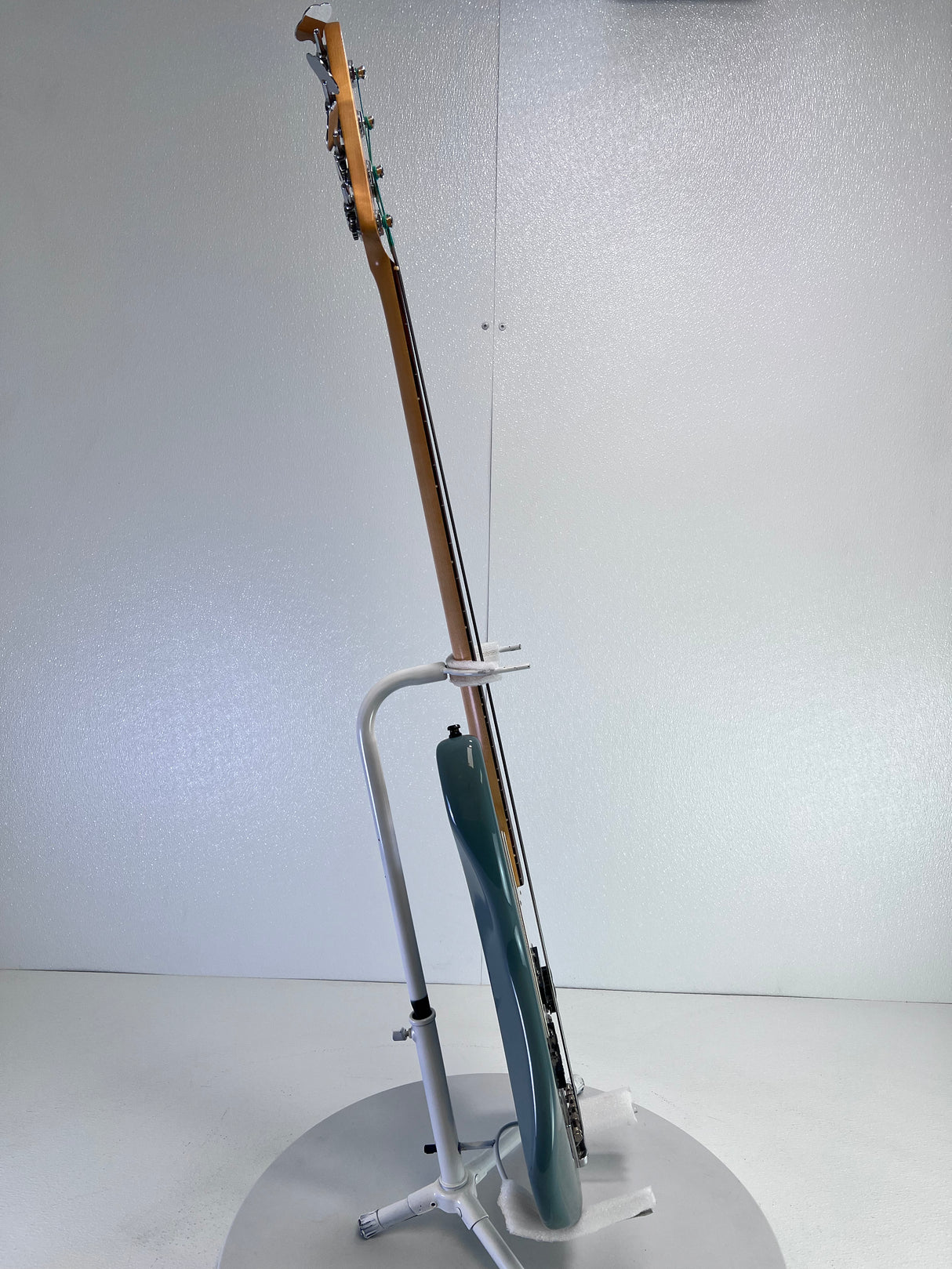 Used Fender American Pro Jazz Bass W/Case