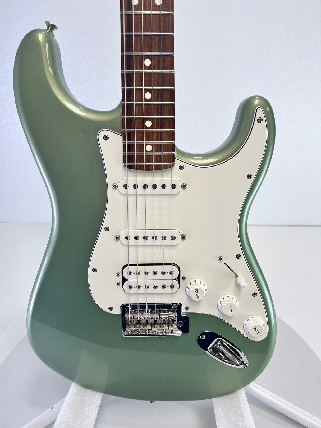 Used Fender Stratocaster W/Hard Case -Green