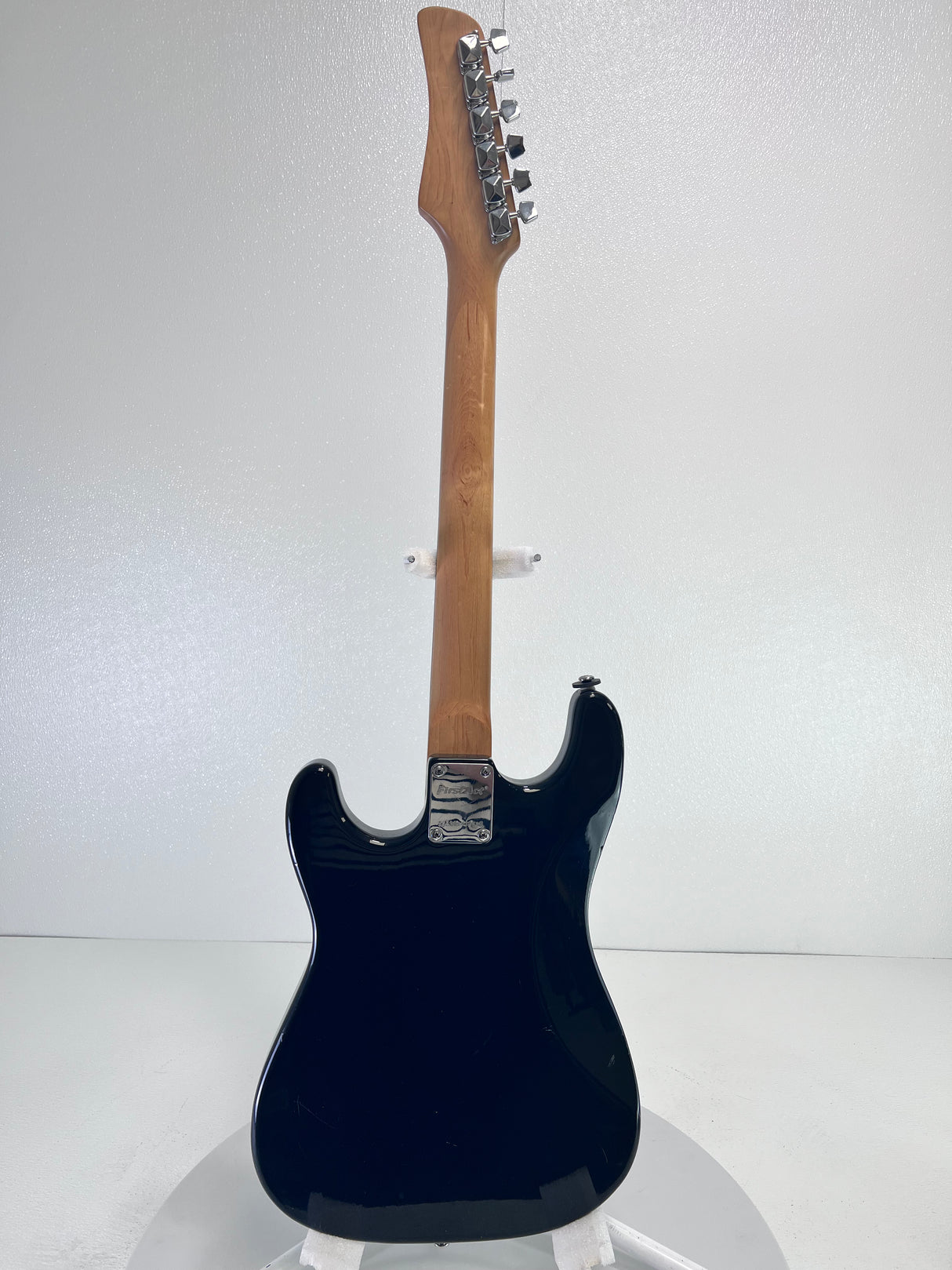 Used First Act ME305 Electric Guitar W/Gig Bag - Black