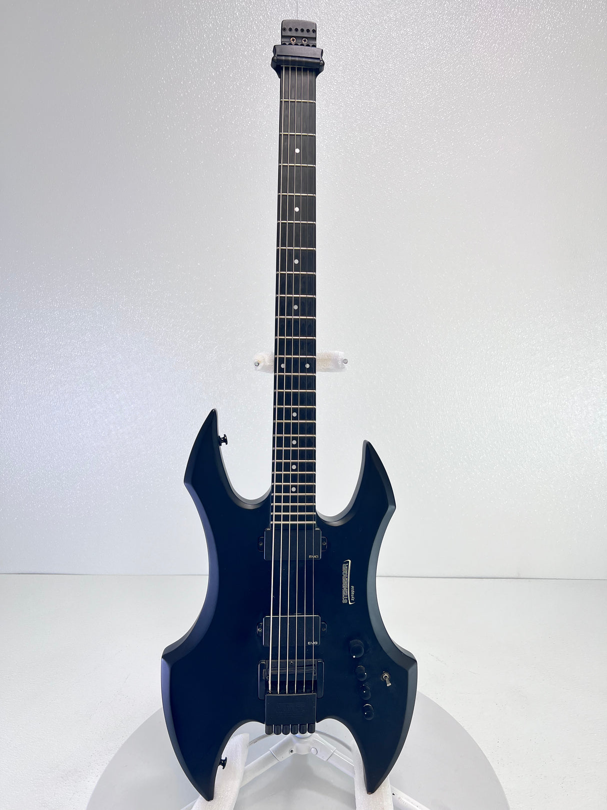 Used Steinberger Synapse Demon Electric Guitar W/ Gig Bag - SD- ZFPA