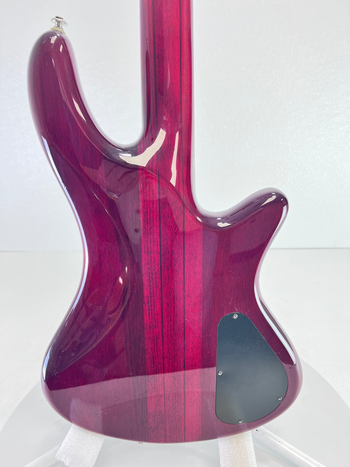Used Schecter Elite 4 Left- Handed Red