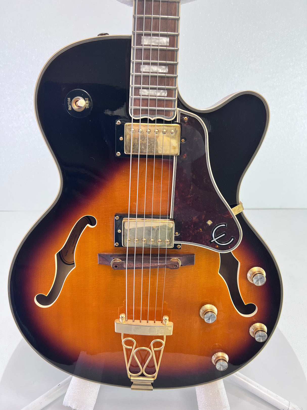 Used Epiphone Emperor ll Pro VS