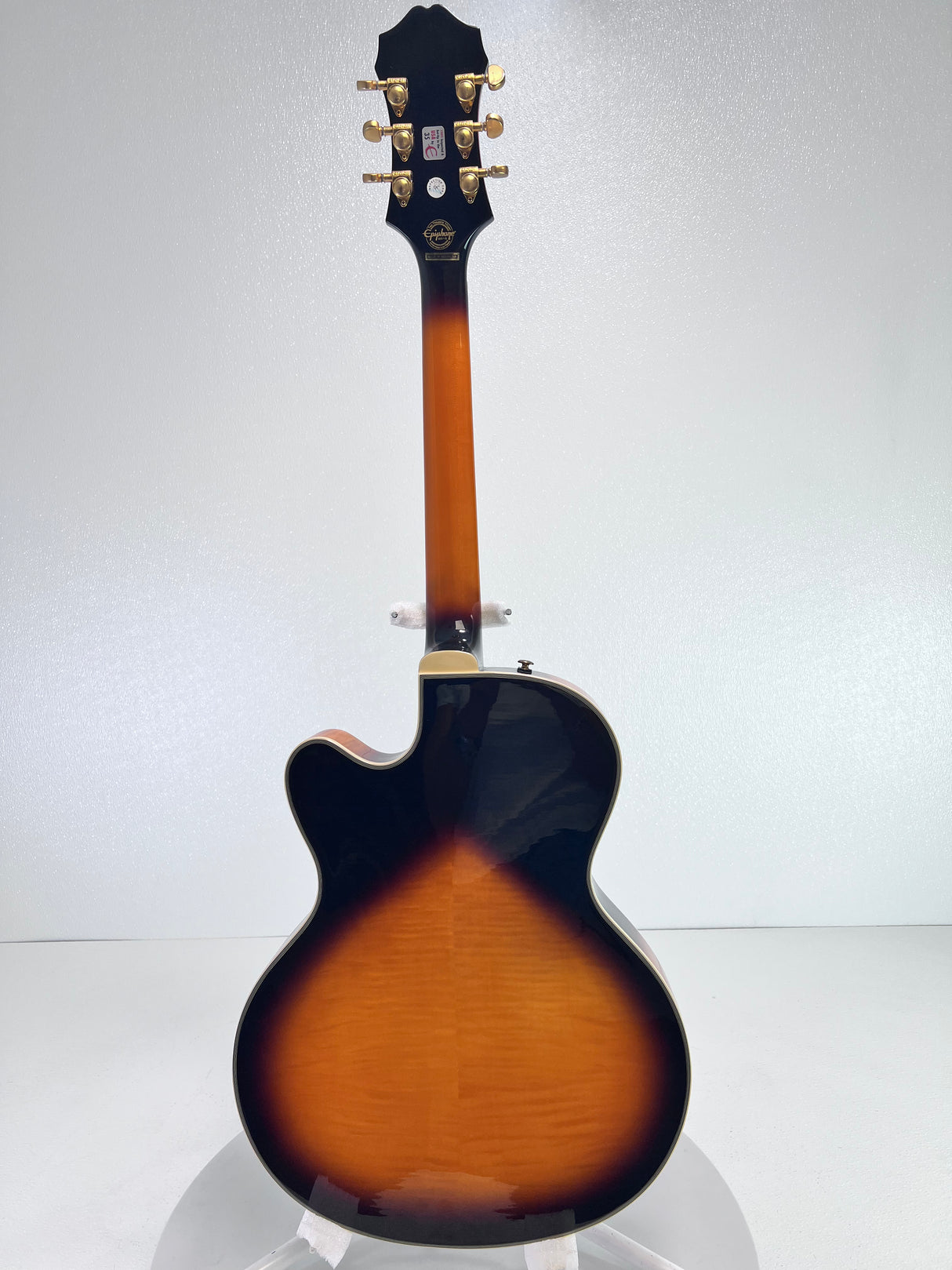 Used Epiphone Emperor ll Pro VS