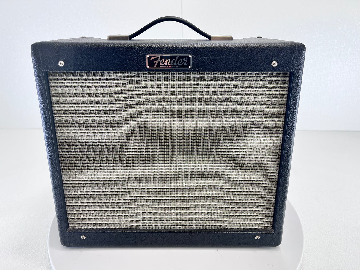 Used Fender Blues Junior lV Black Ltd Edition W/ Greenback
