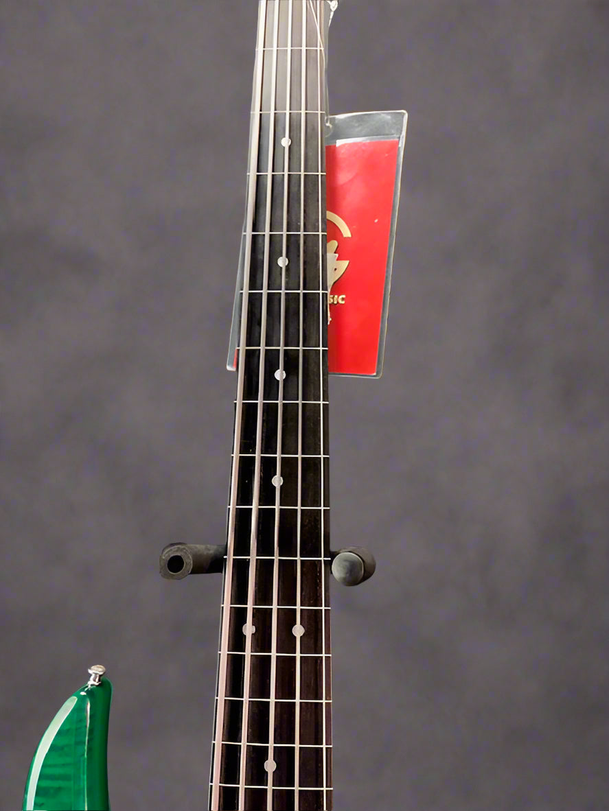Used Carvin LB75 5 String Fretless Bass - Emerald Green