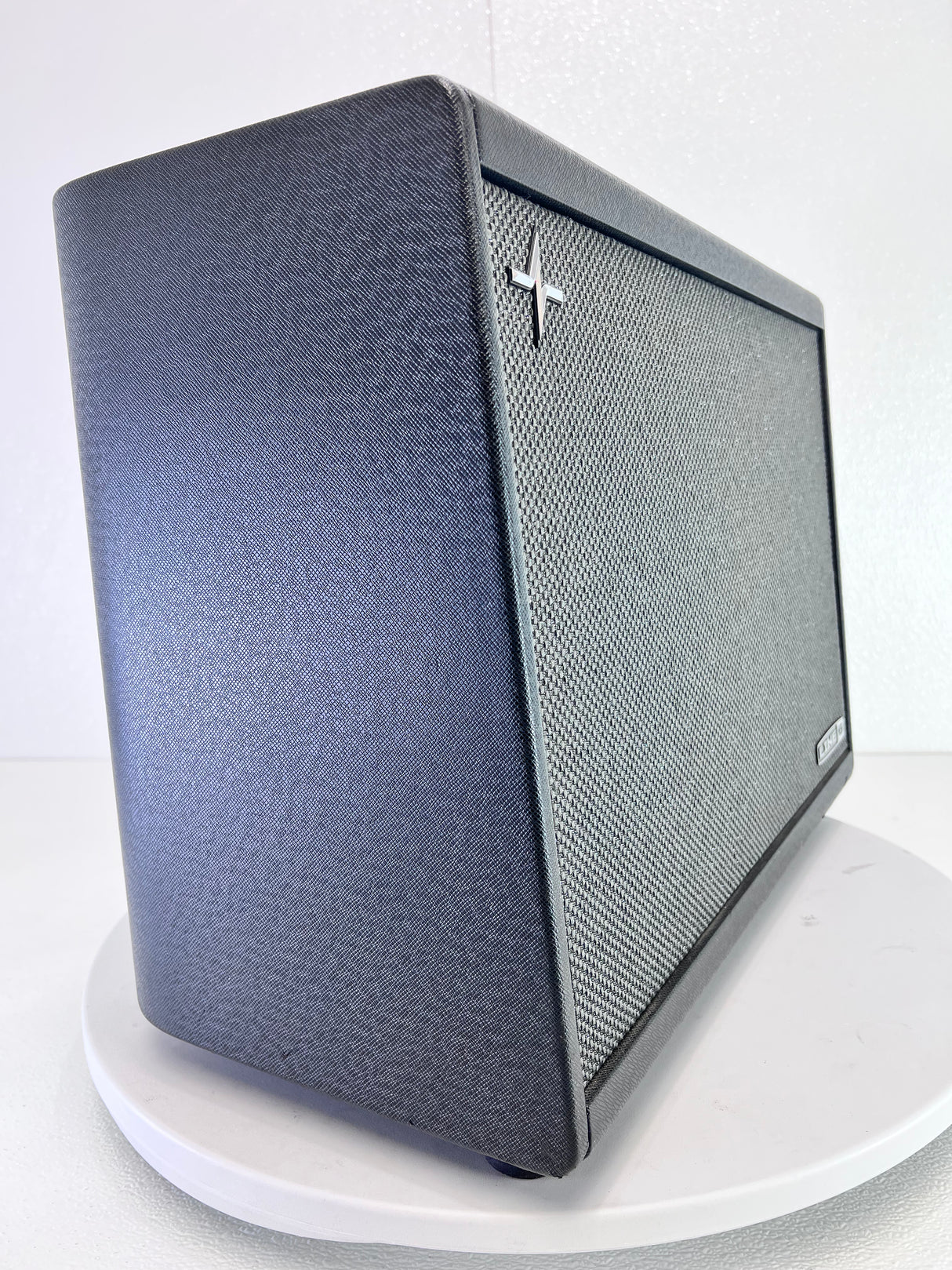 Used Line 6 PowerCab 112 Plus W/Cover