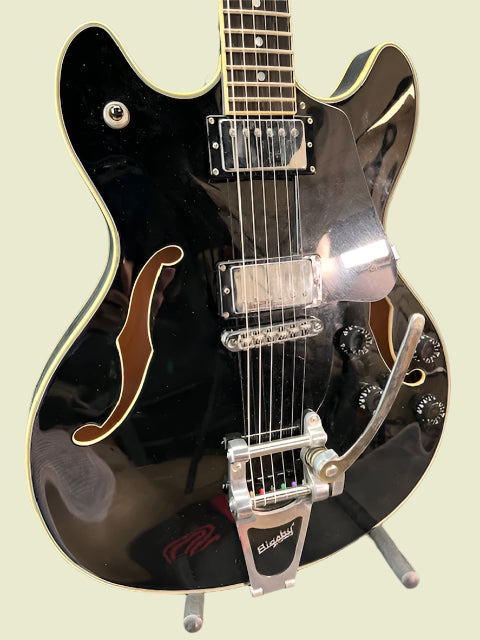 Used Schecter Corsair - Black