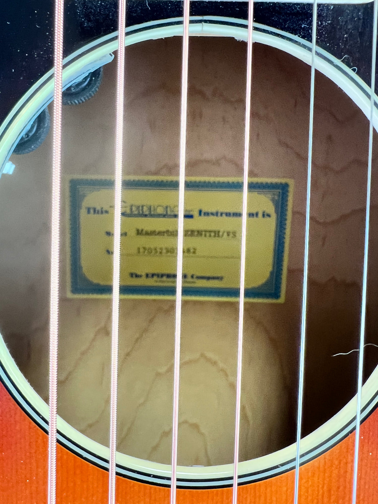 Used Epiphone Masterbuilt Century Zenith/ VS W/ Soft Case