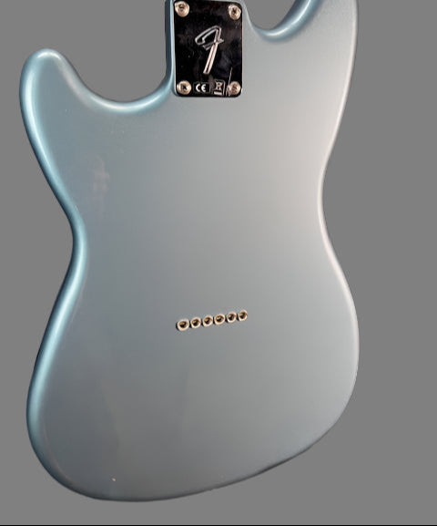 Used Fender Duo Sonic Electric Guitar - Sonic Gray